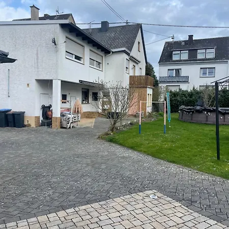 Hike & Bike Zwischen Rhein Und Mosel * Waldesch