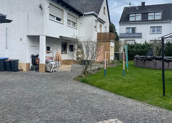 Hike & Bike Zwischen Rhein Und Mosel * Waldesch